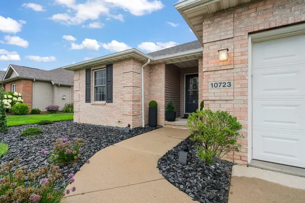 10723 Heather Drive, Crown Point, IN 46307