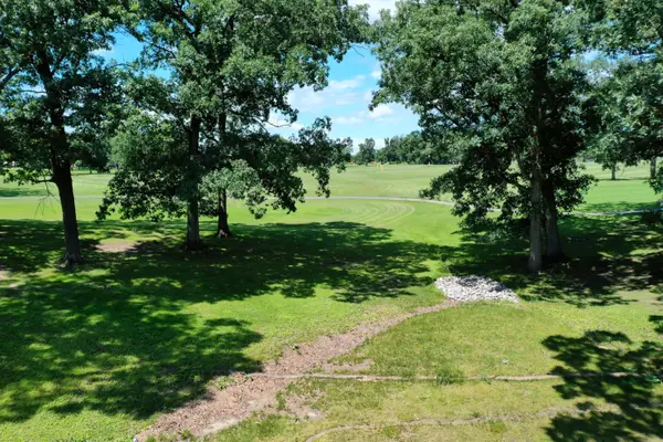 1135 Sunnyslope DR, Crown Point, IN 46307