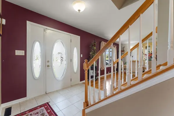 516 Seminary DR, Dyer, IN 46311
