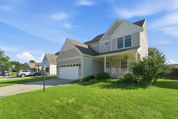 803 Olde Towne SQ, Chesterton, IN 46304