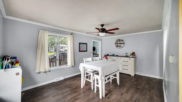 51 Deerpath RD, Merrillville, IN 46410