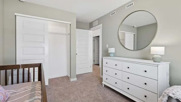 9030 Remington WAY, St. John, IN 46373