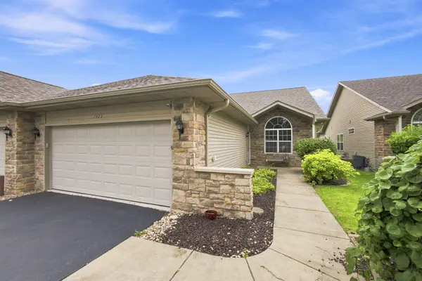 1425 Mybeck PL, Crown Point, IN 46307