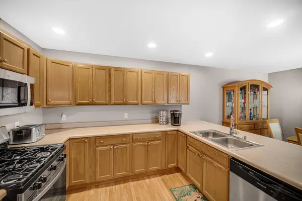 1712 E 106th AVE, Crown Point, IN 46307