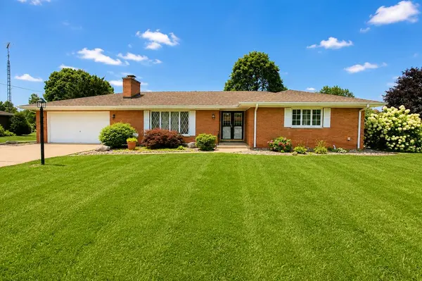 1004 W 18th ST, La Porte, IN 46350