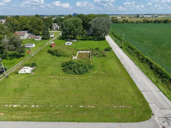 206 E Owen Street, Kentland, IN 47951