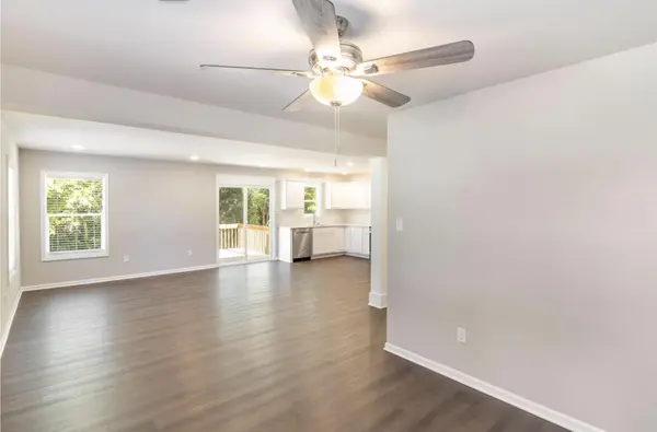 711 Fernway Road, Kingsford Heights, IN 46346