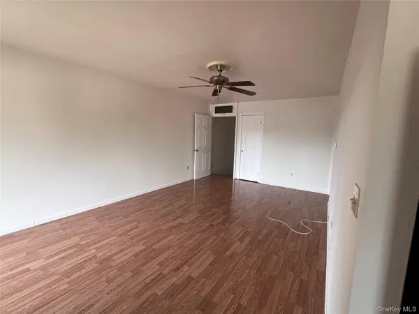 26 Cooper #403, Poughkeepsie, NY 12603
