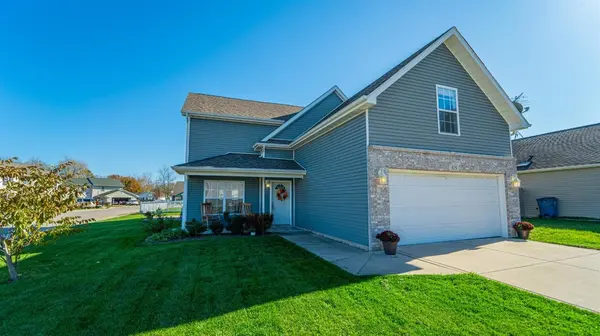 375 Larkin LN, Chesterton, IN 46304
