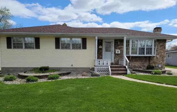 9213 Cottage Grove PL, Highland, IN 46322