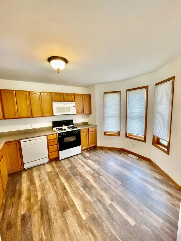 1624-1626 Daisy ST, Demotte, IN 46310