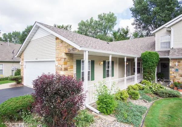 2185 Timberidge LN, Highland, IN 46322