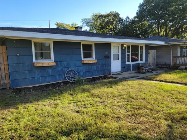 7711 Rhode Island CT, Hammond, IN 46323