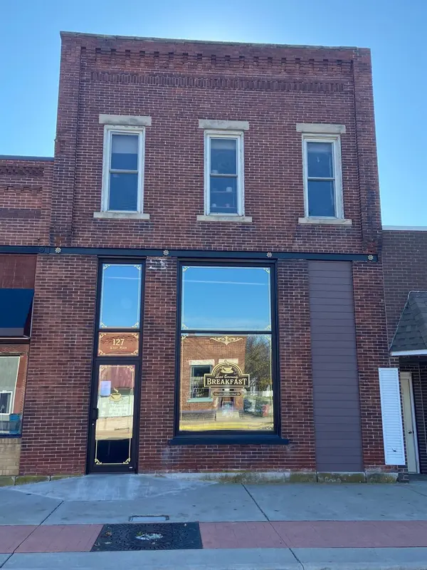 127 W Main ST, Brook, IN 47922