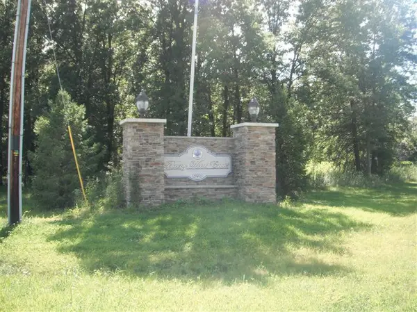 3023 Peacock LN, Wheatfield, IN 46392