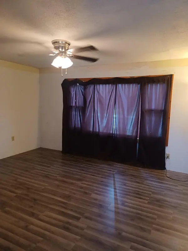 230 N Lake Park AVE, Hobart, IN 46342