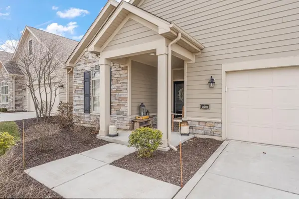 2800 Rustic Crooked CIR, Valparaiso, IN 46385