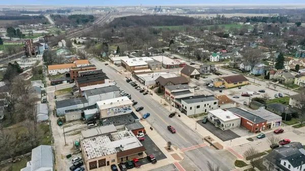 110 E Michigan ST, New Carlisle, IN 46552