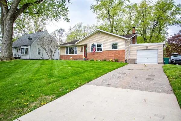 6876 Madison ST, Merrillville, IN 46410