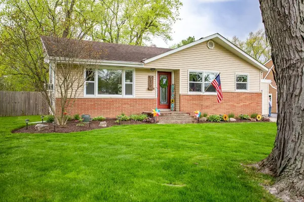 6876 Madison ST, Merrillville, IN 46410