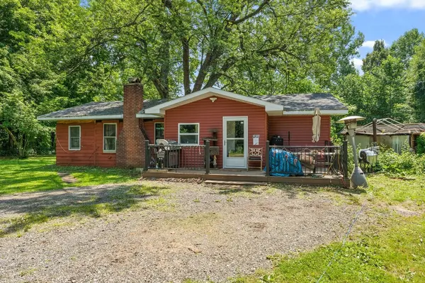 3054 W US Highway 20, La Porte, IN 46350