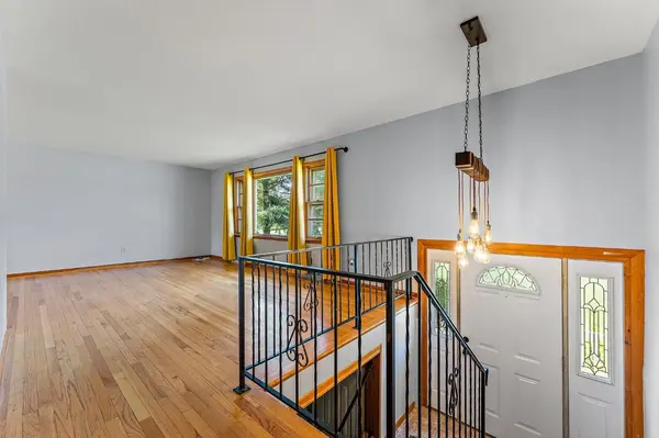 1201 S Lake Park AVE, Hobart, IN 46342