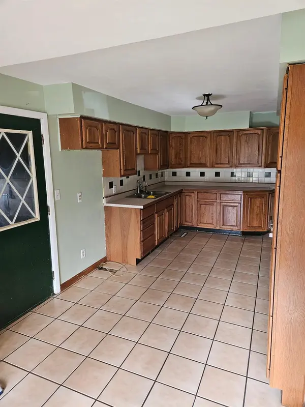 305 N Lincoln ST, Wanatah, IN 46390