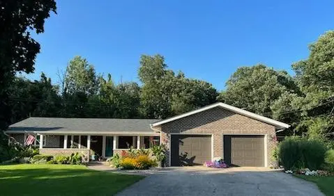 1036 Seneca DR, Crown Point, IN 46307