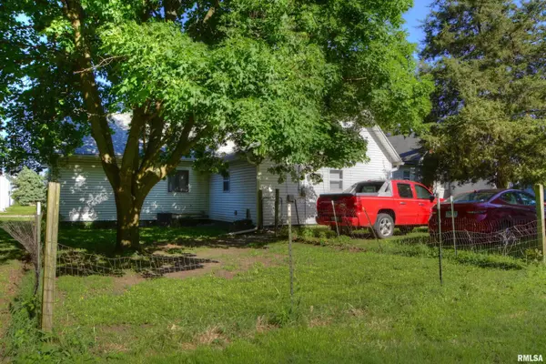 412 N CAMPBELL ST, Macomb, IL 61455