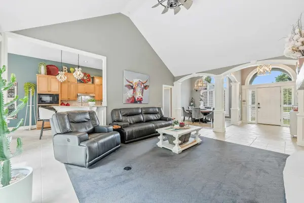 436 N Bridgefield Court, Wichita, KS 67230
