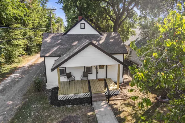 617 W Olive Street, El Dorado, KS 67042