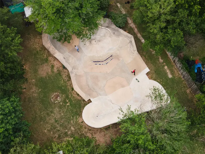 3209 River RD, Cedar Creek, TX 78612