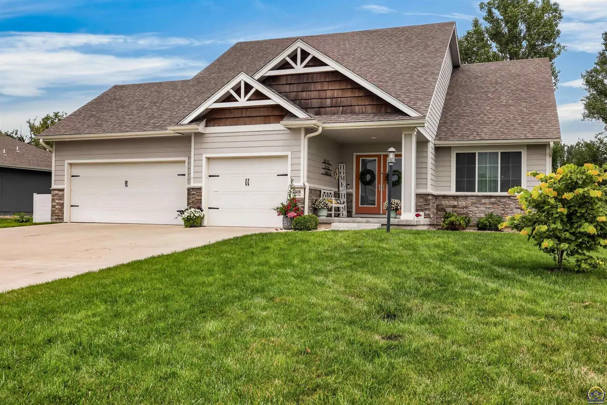3608 NW 53rd Ter, Topeka, KS 66618