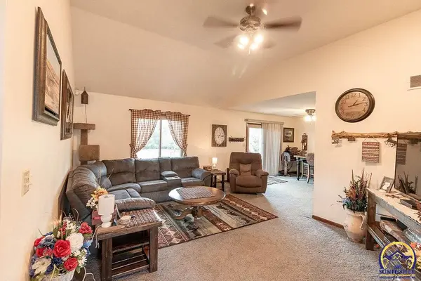 14256 123rd LN, Hoyt, KS 66440