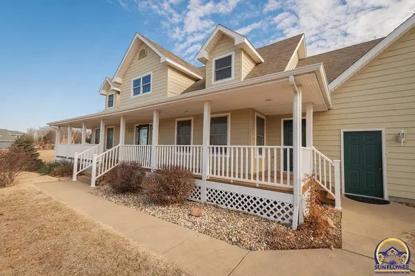 10036 Fairway DR, Meriden, KS 66512