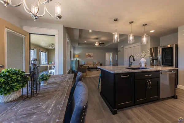 4417 SW Brandywine LN, Topeka, KS 66610
