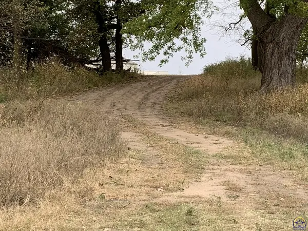 315 E ST, Kanopolis, KS 67454