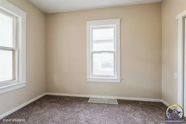 628 NE Emmett ST, Topeka, KS 66616