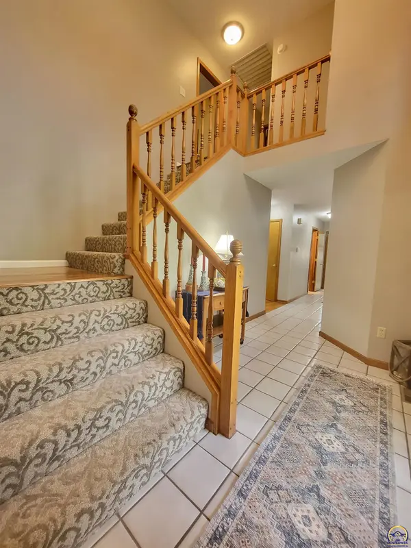 2908 SE Aries AVE, Topeka, KS 66605