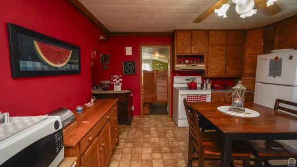 317 Chestnut ST, Everest, KS 66424
