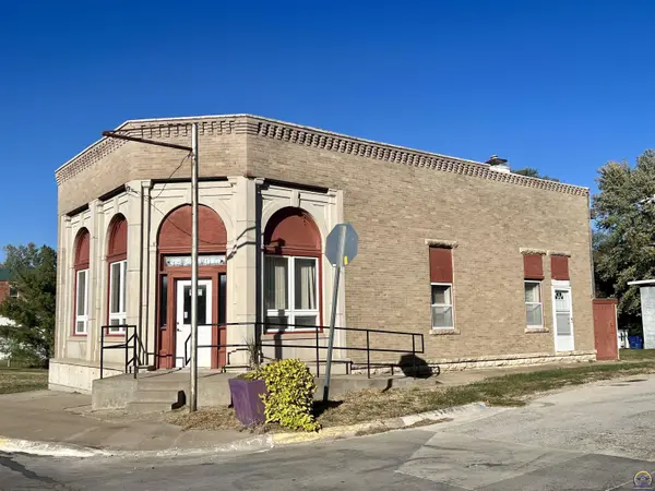 210 S Union ST,  Mclouth,  KS 66054-9999