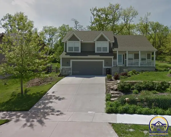 3817 Hill Song CIR, Lawrence, KS 66049