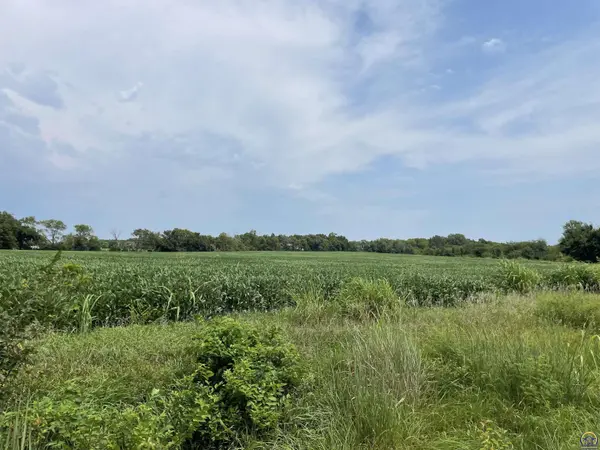0000 82nd St, Meriden, KS 66512