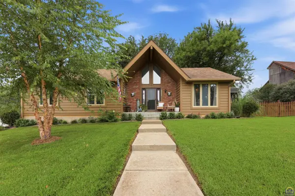 4551 SE 25th TER, Topeka, KS 66605