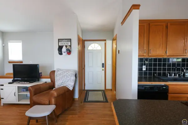 175 S Kahola Rd, Council Grove, KS 66846