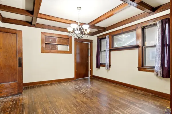 1216 SW Boswell AVE, Topeka, KS 66604