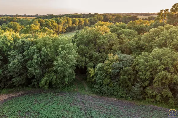 00000 Walnut Creek Rd, Leonardville, KS 66449