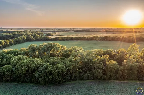 00000 Walnut Creek Rd, Leonardville, KS 66449
