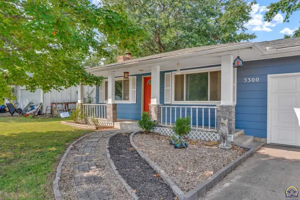 5300 SW 15th CT, Topeka, KS 66604