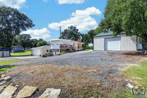 3547 Becker Ave, Meriden, KS 66512